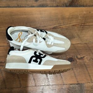 Sam Edelman Langley Sneakers 9.5